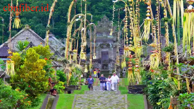 Objek Wisata Budaya yang Wajib Dikunjungi di Indonesia